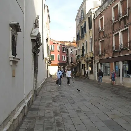 Con Terrazza Biennale Apartmán