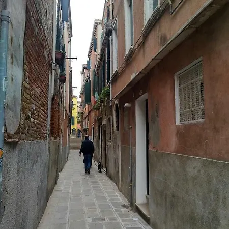 Con Terrazza Biennale Apartmán Benátky